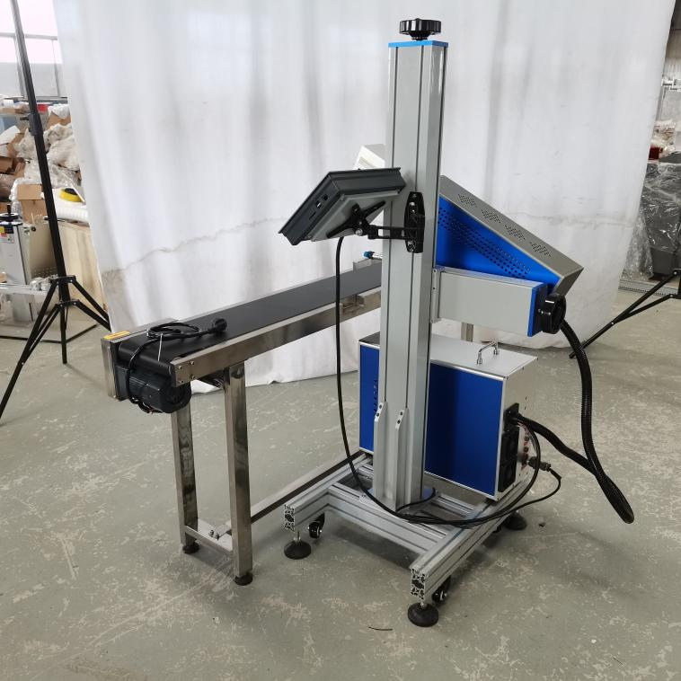 Máquina de marcado y grabado láser de CO2