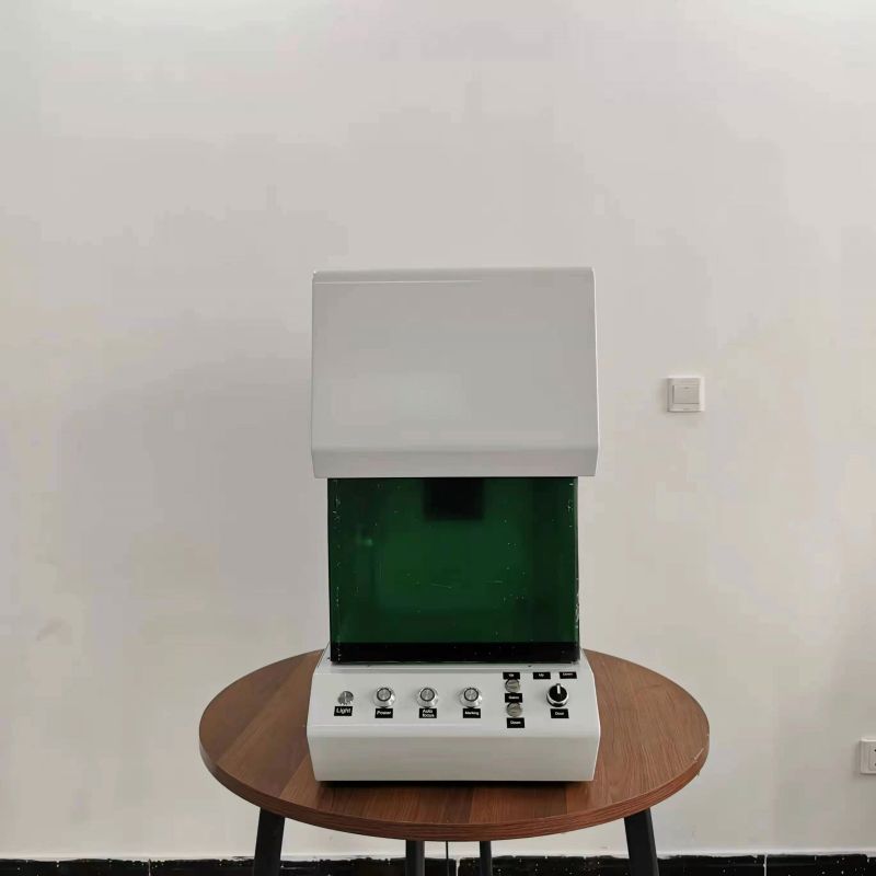 Enclosed laser Marking Machine